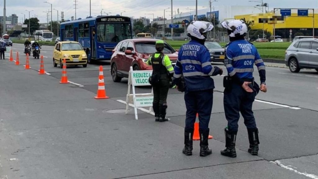 Bogotá seguirá con el pico y placa hasta el 5 de Enero 2024